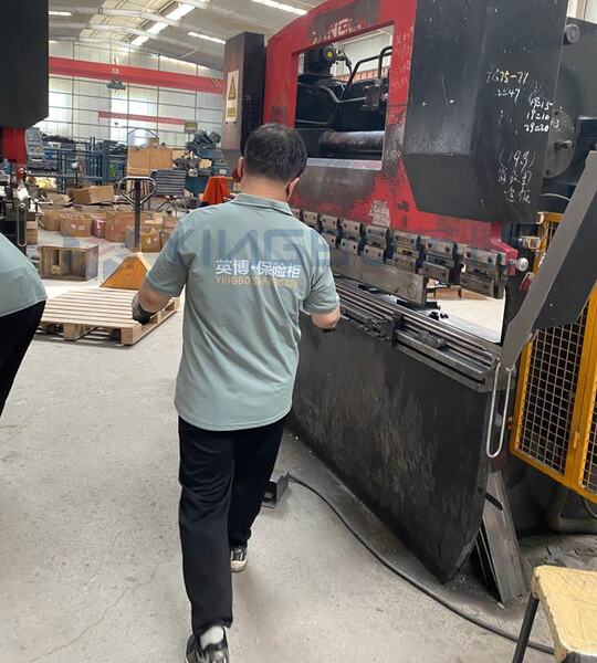 Hebei Yingbo Safe Boxes Co., Ltd línea de producción del fabricante